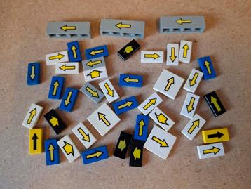 Lego Partij Space tegels met pijl. Jaren 80  beschikbaar voor biedingen
