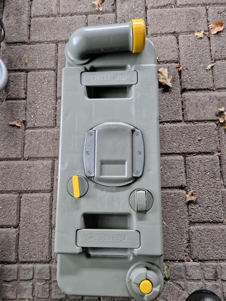 Toilet tank Thetford c234 w/h, Caravans en Kamperen, Caravan accessoires, Ophalen of Verzenden, Gebruikt