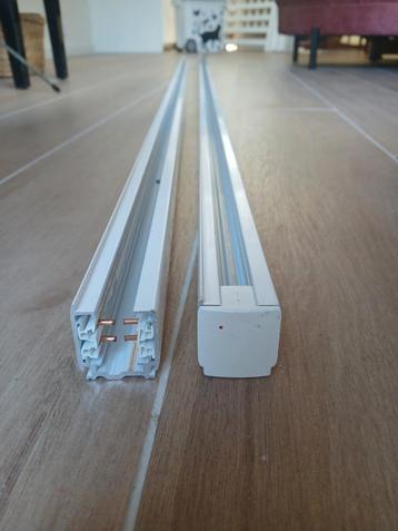Global 3-fase rail + 6 LED spotjes beschikbaar voor biedingen