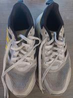 Adidas schoenen, L00, Schoenen, Zo goed als nieuw, Ophalen