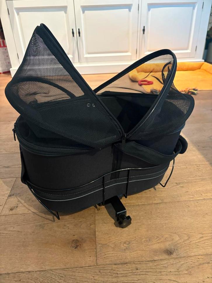 Fietsmand hond, Dieren en Toebehoren, Hondenmanden, Zo goed als nieuw, Riet, Ophalen