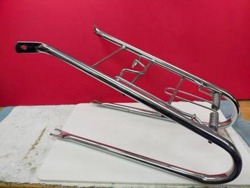 Nieuwe bagagedrager voor ? Mobylette Vespa Sparta?. beschikbaar voor biedingen