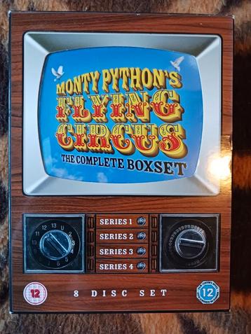 Monty Python's Flying Circus - Complete Boxset beschikbaar voor biedingen