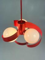 Vintage Rode Metalen Hanglamp, Space Age, België 1970's, Gebruikt, 50 tot 75 cm, Onbekend, Ophalen of Verzenden