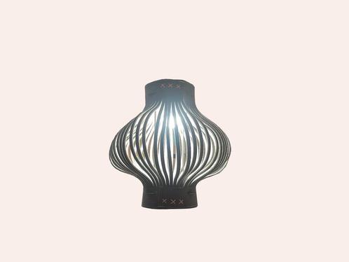 Bij TheReSales: BuzziSpace BuzziLight Mono donker grijs, Huis en Inrichting, Lampen | Hanglampen, Zo goed als nieuw, 50 tot 75 cm