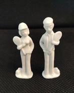 Vintage miniatuur paar tennissers koppel porselein beeldjes, Verzamelen, Beelden en Beeldjes, Verzenden, Zo goed als nieuw, Mens