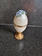 Sieradendoosje ei met porseleinen bloemetjes, Minder dan 50 cm, Gebruikt, Minder dan 50 cm, Ophalen of Verzenden