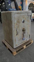 OPRUIMING! Oude klassieke antieke kluis, Zware kluis