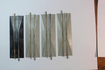 4 x TRIX wielrichter rail spoor N 4974  beschikbaar voor biedingen