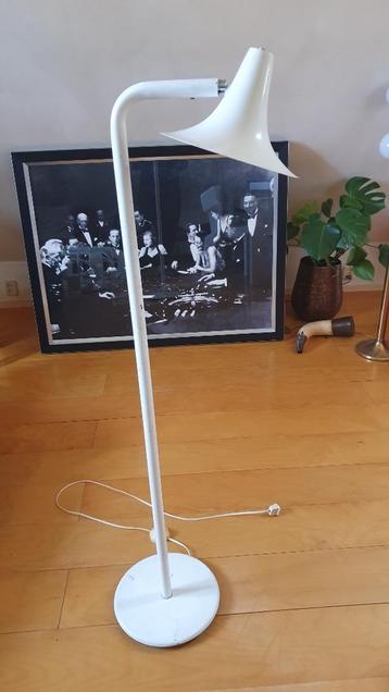 Hala Zeist vintage design lamp beschikbaar voor biedingen
