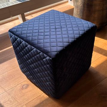 Rivièra Maison Seine Footstool Velvet III Indigo beschikbaar voor biedingen