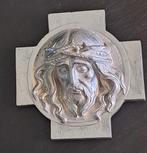 Wanddecoratie. Hoofd Jezus in een kruis. Koper. Zilverkleur., Antiek en Kunst, Ophalen of Verzenden