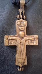 Bodemvondst bronzen byzantische enkolpion, Antiek en Kunst, Ophalen of Verzenden