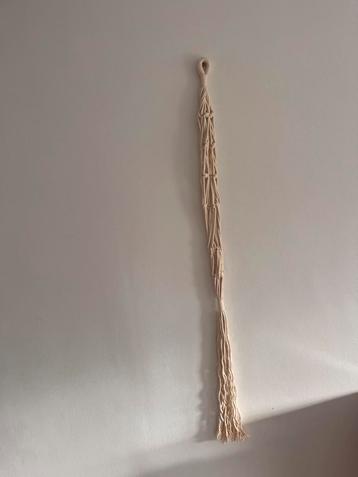 2 dezelfde planten hangers, beige beschikbaar voor biedingen