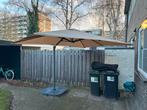 IKEA Zweefparasol (330x240)  beige met voet en hoes, Tuin en Terras, Parasols, Ophalen, Kantelbaar, 2 tot 3 meter, Zweefparasol