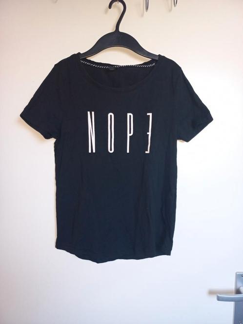 Zwart shirt met witte letters - Only maat S, Kleding | Dames, T-shirts, Gedragen, Maat 36 (S), Zwart, Korte mouw, Ophalen of Verzenden
