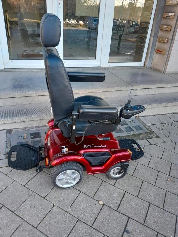 Elektrische roelstoel scootmobiel Turnabout P 312 opvowbare, Diversen, Rolstoelen, Zo goed als nieuw, Elektrische rolstoel, Ophalen of Verzenden