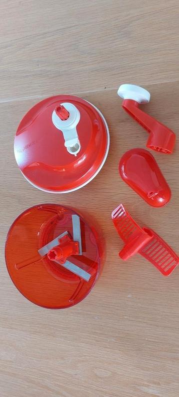 Tupperware, Quickchef, Hakmolen, rood zgan