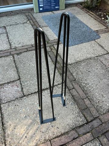 Haarspeld / haarnadel tafelpoten 72cm beschikbaar voor biedingen