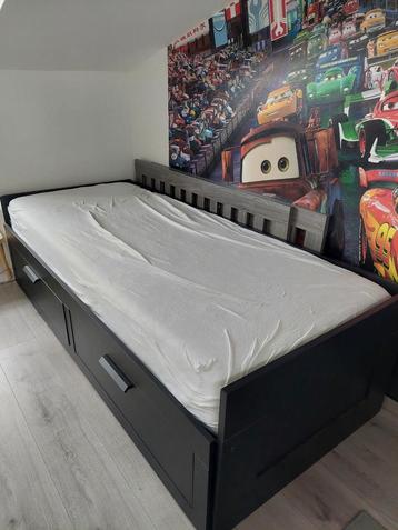 Ikea Brimnes Bedbank met Lades & Matrassen beschikbaar voor biedingen