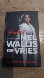 Mel Wallis de Vries - Vervloekt, Ophalen of Verzenden, Zo goed als nieuw, Mel Wallis de Vries