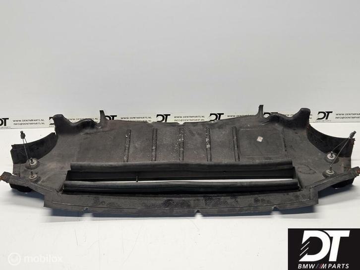 Bodemplaat motor BMW M3 E92 E90 E93 S65 S65B40 51757899820, Auto-onderdelen, Carrosserie en Plaatwerk, BMW, Gebruikt, Ophalen of Verzenden