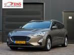 Ford FOCUS Wagon 1.5 EcoBoost Titanium Business DEALER ONDER, Auto's, 65 €/maand, Stof, Lichtsensor, Origineel Nederlands