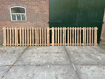 Houten latten tuinhek 2.70m lang 1.05m hoog afrastering hok beschikbaar voor biedingen