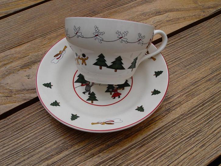 Masons mason christmas village ontbijtkop en schotels kerst, Huis en Inrichting, Keuken | Servies, Zo goed als nieuw, Kop(pen) en/of Schotel(s)