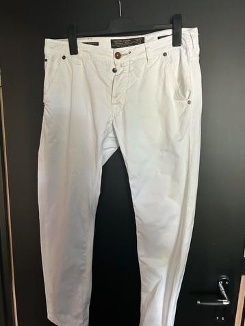 Jacob Cohen witte zomer broek 613 maat 35 beschikbaar voor biedingen