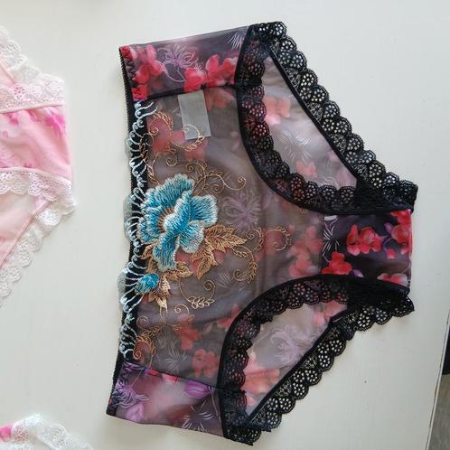 Set kanten broekjes xl ook los te koop, Kleding | Dames, Ondergoed en Lingerie, Slip, Verzenden