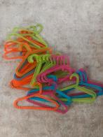 Gratis (kinder) kledinghangers IKEA, Kleding | Dames, Ophalen, Kunststof, Kinderen