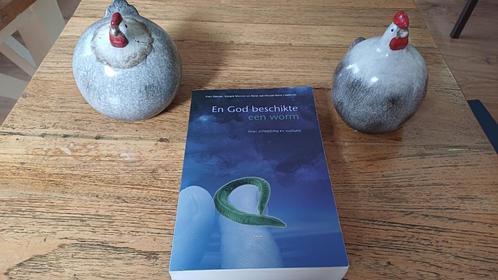 En God beschikte een worm, over schepping en evolutie, Boeken, Godsdienst en Theologie, Gelezen, Christendom | Protestants, Ophalen of Verzenden