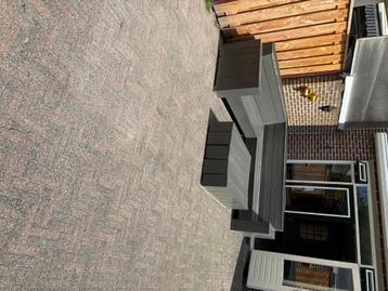 Gratis af te halen! Ca 7000 stuks/60 vierkante meter  beschikbaar voor biedingen