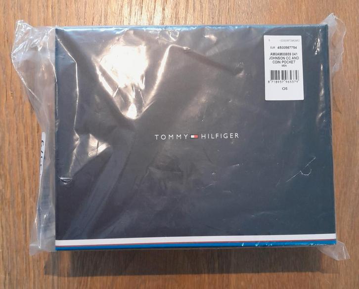 Tommy Hilfiger Johnson CC and Coin Pocket, Sieraden, Tassen en Uiterlijk, Portemonnees, Nieuw, Bruin, Leer, Ophalen of Verzenden