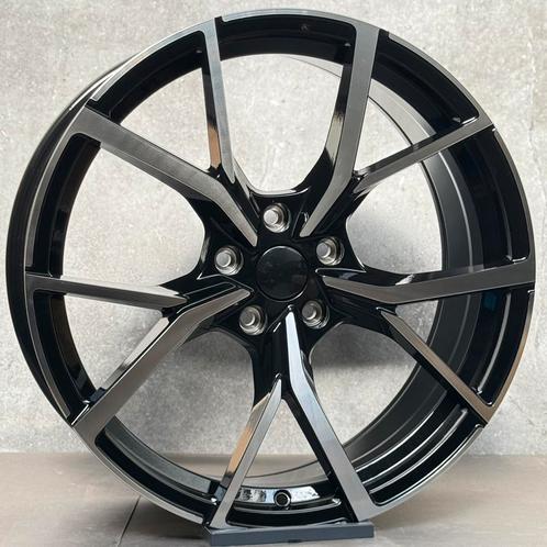 NIEUW 18” V01 5x100 Velgen Past Op VAG GROUP R ESTORIL LOOK, Auto-onderdelen, Banden en Velgen, Velg(en), 18 inch, Personenwagen