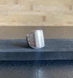 Vintage handmade spoon ring - Dented N.1, IJzer of Staal, Nieuw, Ophalen of Verzenden, Kleiner dan 17
