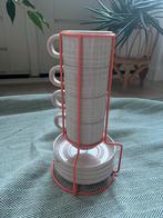 Kopjes en schotels in houder - PT Present Time, Gebruikt, Keramiek, Ophalen of Verzenden, Overige stijlen