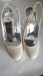 Tango off-white pumps leer mt 39, 40 en 41, Tango, Pumps, Wit, Onbekend