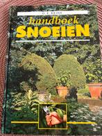 Handboek Snoeien - G.E. Brink, Ophalen of Verzenden, Gelezen, Tuinieren en Tuinplanten