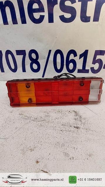 Mercedes sprinter bakwagen achterlicht links A0025445403 beschikbaar voor biedingen