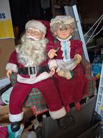 Nostalgie kerstman en vrouw op een bank, Ophalen of Verzenden, Gebruikt
