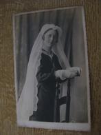 Vintage Plechtige communie portret foto meisje geloof, 1940 tot 1960, Foto, Zo goed als nieuw, Verzenden