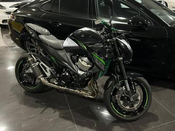 Kawasaki Z800 ABS, Naked-Bike 