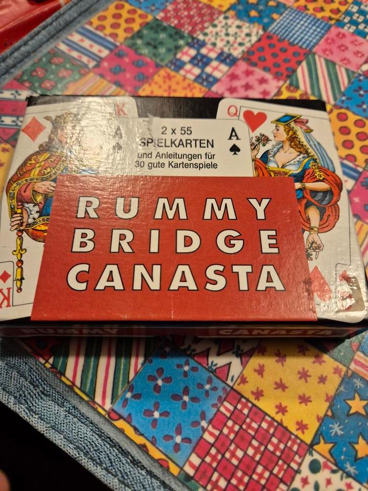 Vintage Speelkaarten - Rummy, Bridge, Canasta, Hobby en Vrije tijd, Gezelschapsspellen | Bordspellen, Gebruikt, Een of twee spelers
