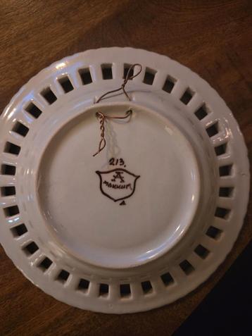 Makkum Aardewerk Bord beschikbaar voor biedingen