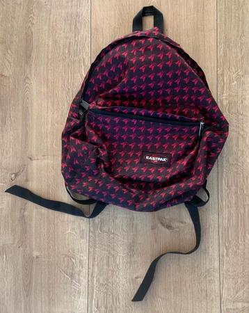 Als nieuw rugtas met vlieg vliegen motief eastpak beschikbaar voor biedingen