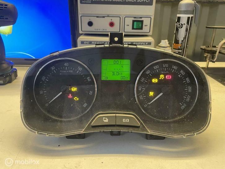Tellerklok dashboard Skoda Fabia 1.2 TSI 5J0920811E, Auto-onderdelen, Dashboard en Schakelaars, Gebruikt, Ophalen of Verzenden