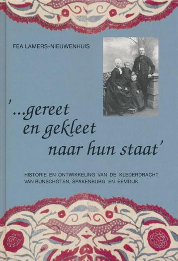 Gereet en gekleet naar staat. beschikbaar voor biedingen