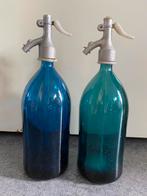 Antieke flessen voor spuitwater, Huis en Inrichting, Woonaccessoires | Vazen, Minder dan 50 cm, Groen, Glas, Ophalen of Verzenden